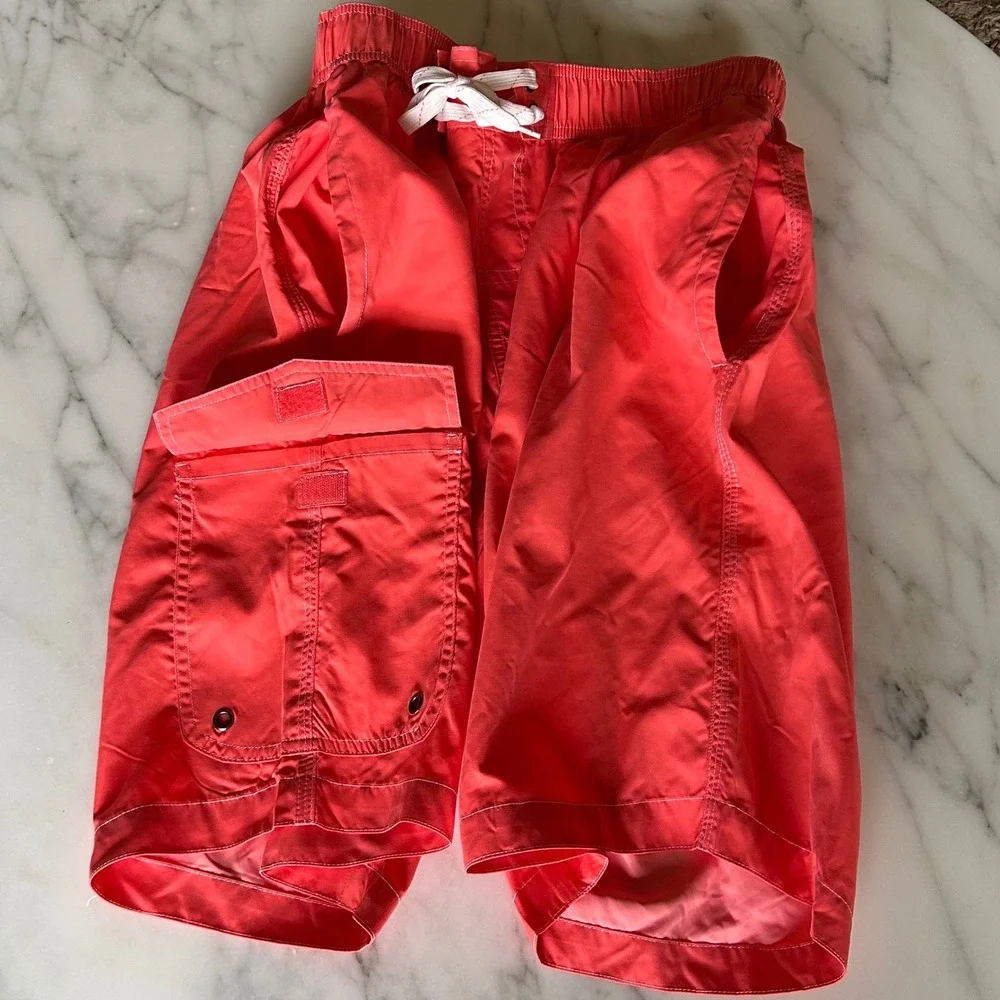 NWT‎ St Johns Bay Mens Cargo Swim Trunks Dubarry Coral Pink UPF 50+ Large